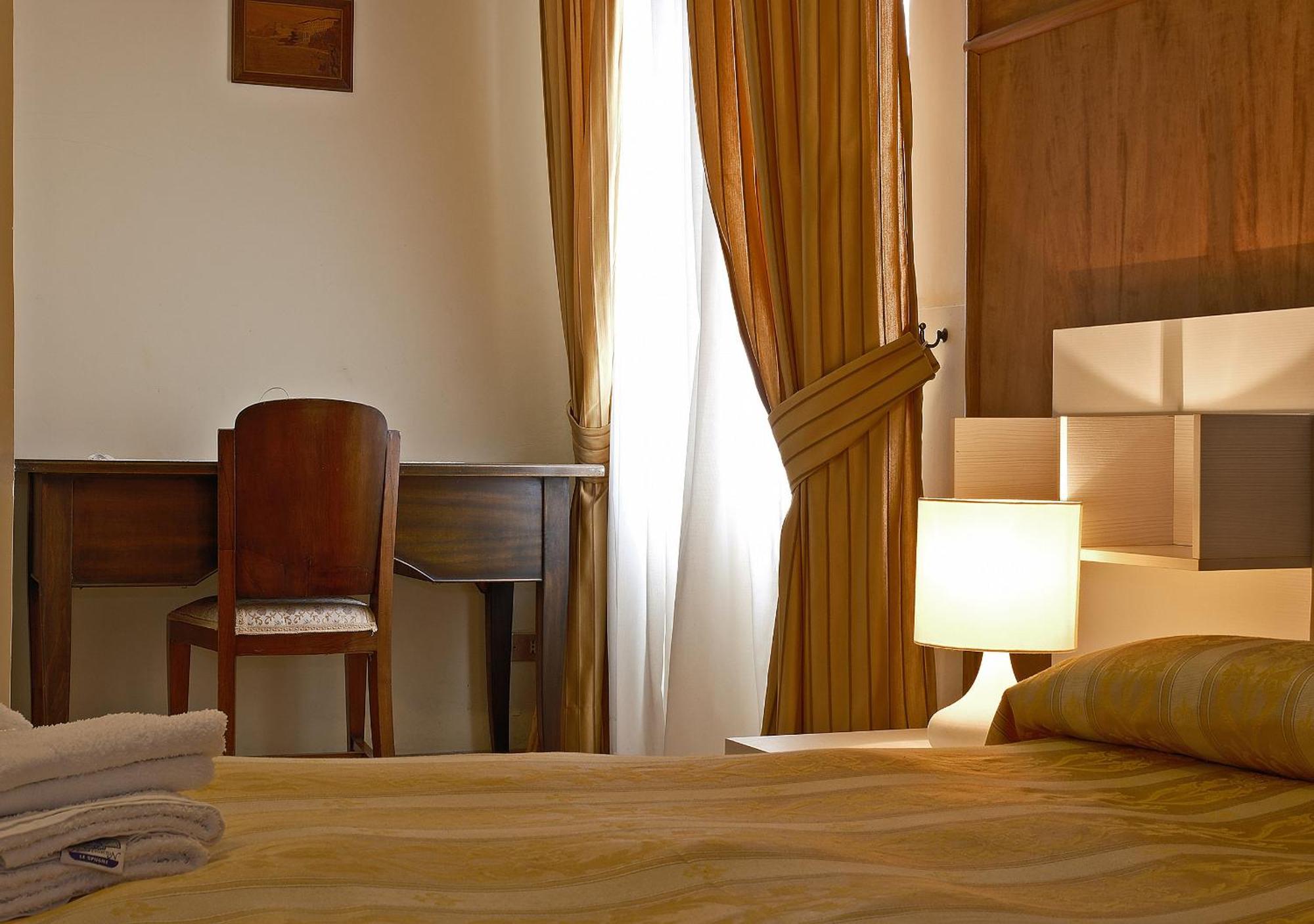 Conte Spencer Bed & Breakfast Касертавекия Екстериор снимка